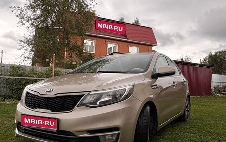 KIA Rio III рестайлинг, 2015 год, 1 090 000 рублей, 1 фотография