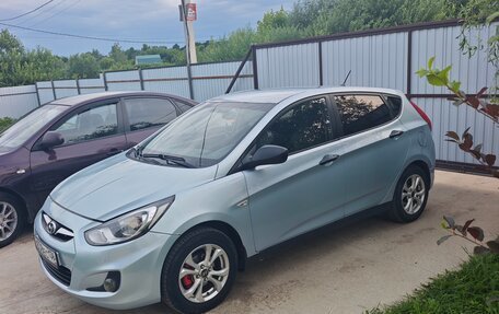 Hyundai Solaris II рестайлинг, 2012 год, 567 000 рублей, 2 фотография