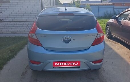 Hyundai Solaris II рестайлинг, 2012 год, 567 000 рублей, 4 фотография