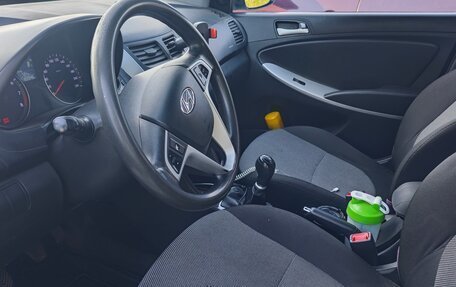 Hyundai Solaris II рестайлинг, 2012 год, 567 000 рублей, 12 фотография