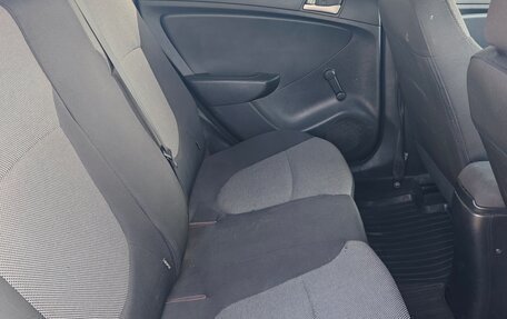 Hyundai Solaris II рестайлинг, 2012 год, 567 000 рублей, 10 фотография