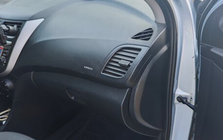 Hyundai Solaris II рестайлинг, 2012 год, 567 000 рублей, 9 фотография