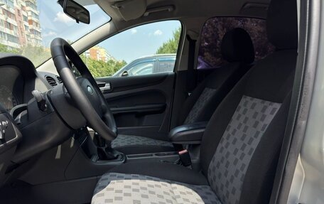 Ford Focus II рестайлинг, 2005 год, 400 000 рублей, 8 фотография
