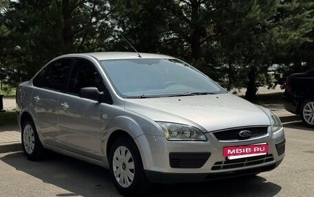 Ford Focus II рестайлинг, 2005 год, 400 000 рублей, 2 фотография