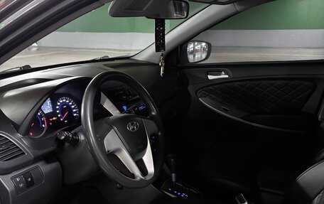 Hyundai Solaris II рестайлинг, 2011 год, 790 000 рублей, 14 фотография