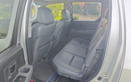 Honda Ridgeline I, 2007 год, 1 250 000 рублей, 8 фотография