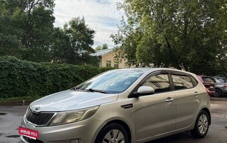 KIA Rio III рестайлинг, 2014 год, 750 000 рублей, 2 фотография