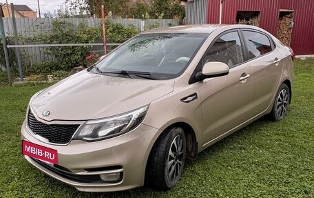 KIA Rio III рестайлинг, 2015 год, 1 090 000 рублей, 3 фотография