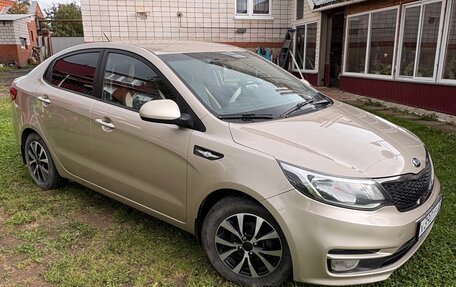 KIA Rio III рестайлинг, 2015 год, 1 090 000 рублей, 10 фотография