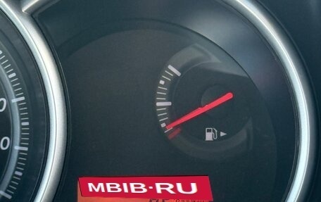 Nissan Tiida, 2010 год, 880 000 рублей, 8 фотография