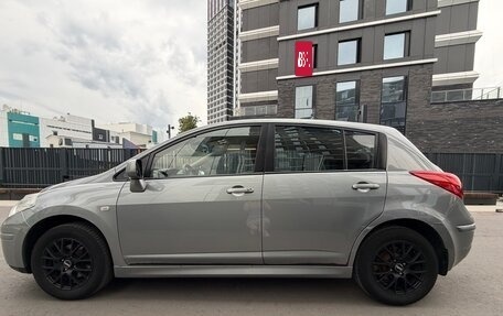 Nissan Tiida, 2010 год, 880 000 рублей, 3 фотография