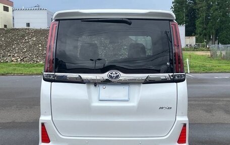 Toyota Noah III, 2021 год, 1 862 000 рублей, 4 фотография