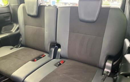 Toyota Noah III, 2021 год, 1 862 000 рублей, 17 фотография