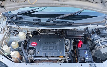 Mitsubishi Dion I рестайлинг, 2001 год, 299 000 рублей, 26 фотография