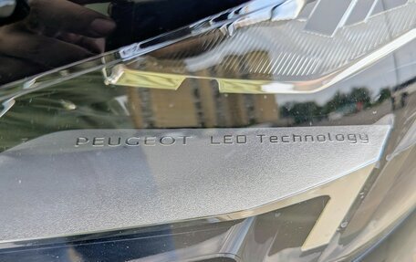 Peugeot 3008 II, 2020 год, 1 850 000 рублей, 11 фотография
