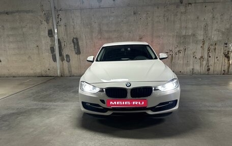 BMW 3 серия, 2013 год, 1 250 000 рублей, 4 фотография