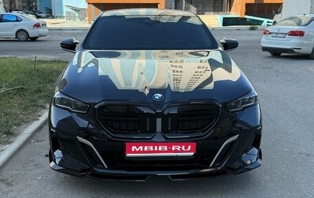 BMW 5 серия, 2025 год, 7 700 000 рублей, 1 фотография