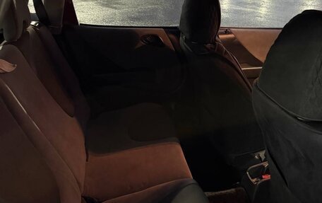 Honda Fit III, 2005 год, 195 000 рублей, 17 фотография