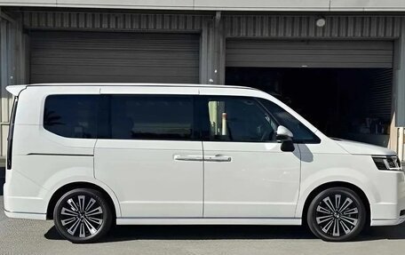 Honda Stepwgn, 2026 год, 2 680 000 рублей, 8 фотография