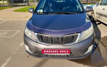 KIA Rio III рестайлинг, 2014 год, 750 000 рублей, 2 фотография