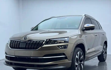 Skoda Karoq I, 2022 год, 2 400 000 рублей, 1 фотография