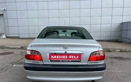 Toyota Avensis III рестайлинг, 2001 год, 800 000 рублей, 7 фотография