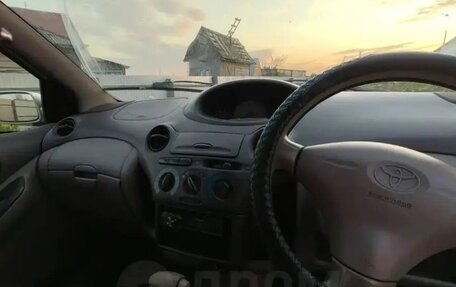 Toyota Platz, 1999 год, 160 000 рублей, 4 фотография