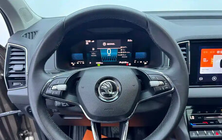 Skoda Karoq I, 2022 год, 2 400 000 рублей, 7 фотография