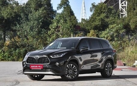 Toyota Highlander, 2026 год, 5 450 000 рублей, 3 фотография