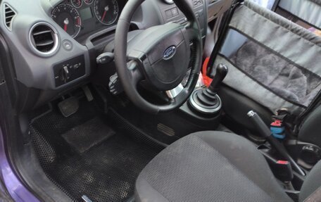 Ford Fiesta, 2007 год, 300 000 рублей, 5 фотография
