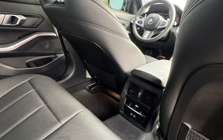 BMW 3 серия, 2021 год, 4 500 000 рублей, 20 фотография