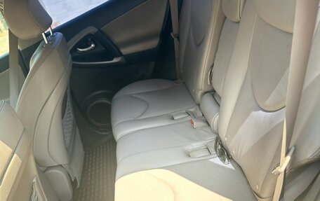 Toyota RAV4, 2008 год, 1 400 000 рублей, 3 фотография