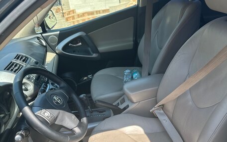 Toyota RAV4, 2008 год, 1 400 000 рублей, 4 фотография