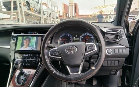 Toyota Harrier, 2016 год, 2 200 000 рублей, 8 фотография