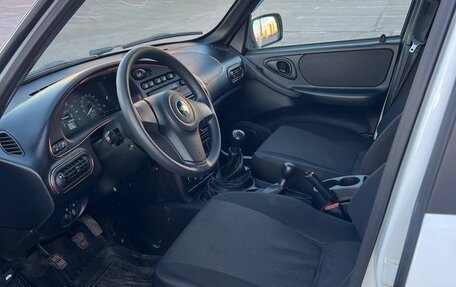 Chevrolet Niva I рестайлинг, 2017 год, 800 000 рублей, 8 фотография