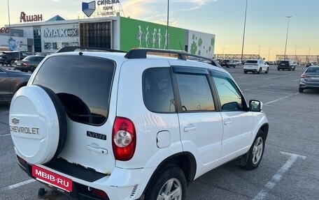 Chevrolet Niva I рестайлинг, 2017 год, 800 000 рублей, 4 фотография
