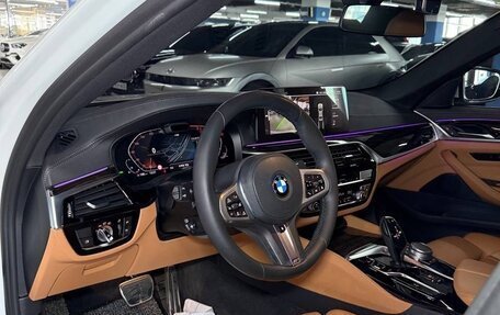 BMW 5 серия, 2021 год, 3 300 000 рублей, 7 фотография