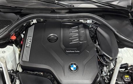BMW 5 серия, 2021 год, 3 300 000 рублей, 21 фотография