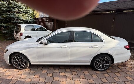 Mercedes-Benz E-Класс, 2020 год, 6 800 000 рублей, 4 фотография
