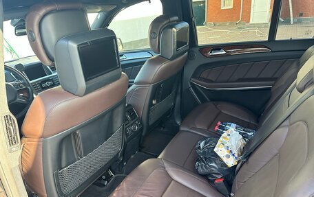 Mercedes-Benz GL-Класс, 2012 год, 2 500 000 рублей, 17 фотография