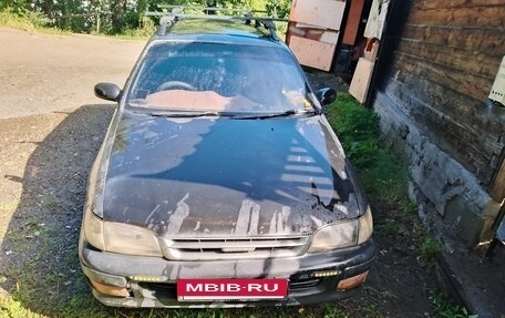 Toyota Caldina, 1995 год, 300 000 рублей, 2 фотография