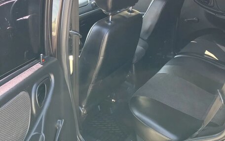 Chevrolet Niva I рестайлинг, 2010 год, 600 000 рублей, 12 фотография