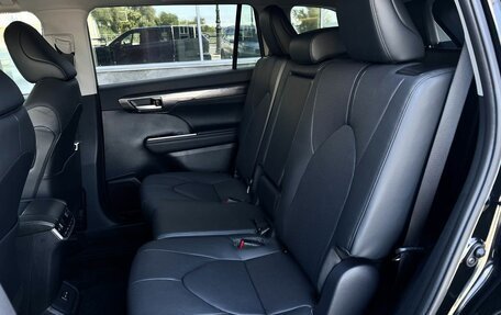 Toyota Highlander, 2026 год, 6 190 000 рублей, 9 фотография