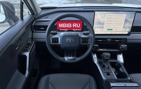Toyota RAV4, 2026 год, 4 090 000 рублей, 10 фотография