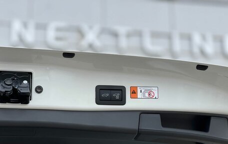 Toyota RAV4, 2026 год, 4 090 000 рублей, 27 фотография