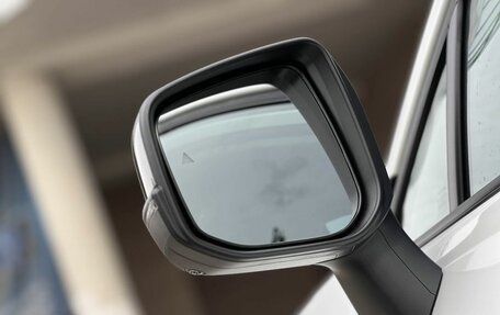 Toyota RAV4, 2026 год, 4 090 000 рублей, 28 фотография