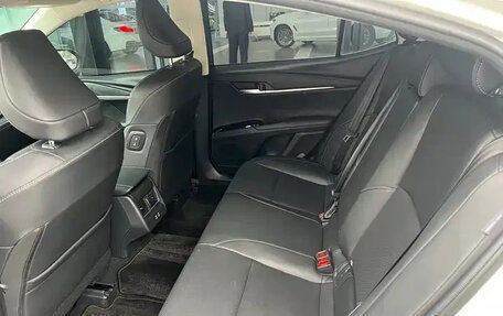 Toyota Camry, 2024 год, 3 600 000 рублей, 19 фотография