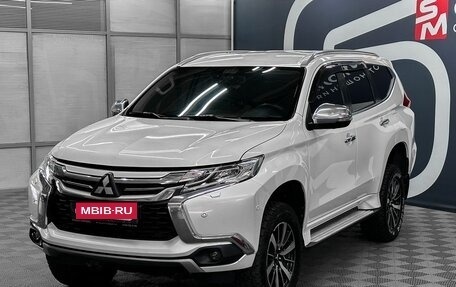 Mitsubishi Pajero Sport III рестайлинг, 2019 год, 2 999 900 рублей, 3 фотография