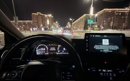 Toyota Camry, 2023 год, 3 600 000 рублей, 6 фотография