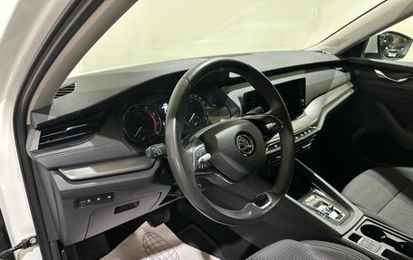 Skoda Octavia IV, 2021 год, 2 200 000 рублей, 21 фотография